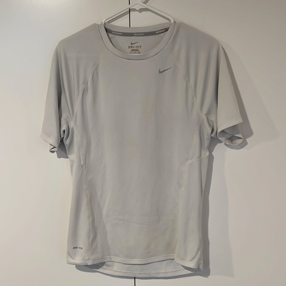 Nike DriFit SS Running Tee - Picture 2 of 5